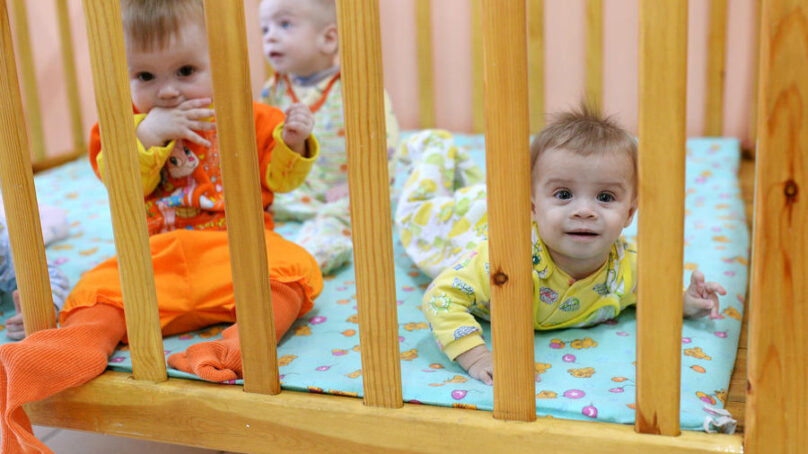 Правительство Российской Федерации упростило процедуру усыновления