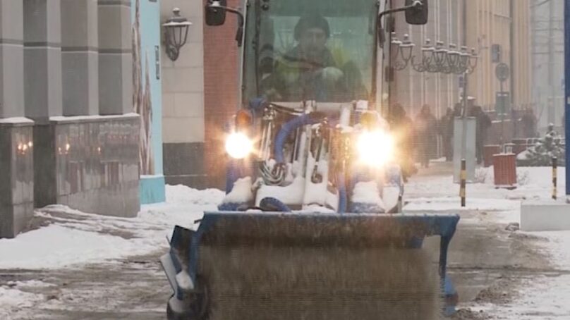Калининград переживает последствия снегопада