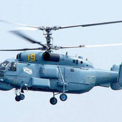 Вертолетчики Балтийского флота тренируются летать «вслепую»