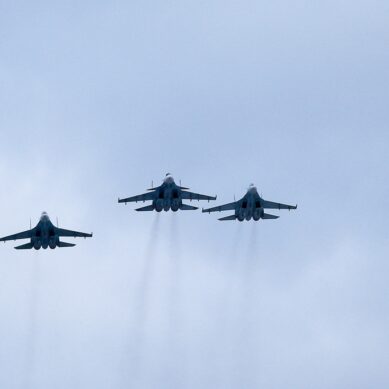 Летчики-истребители Балтийского флота отразили условный удар крылатыми ракетами