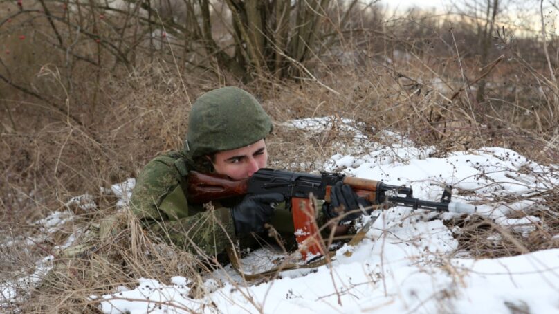 В Калининградской области мотострелки уничтожили группу условных террористов