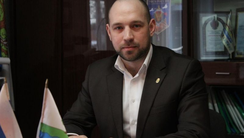 Суд восстановил в должности уволенного месяц назад главу администрации Ладушкина