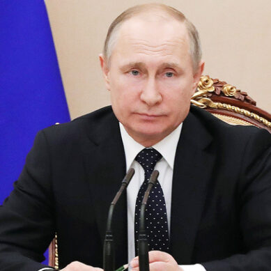 ЦИК: в Москве Владимир Путин набирает 72,6, в Петербурге — 79,5 процента голосов
