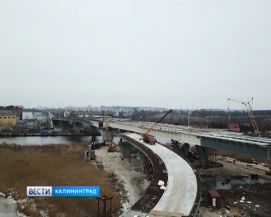 В Калининграде стали бетонировать путепровод через Новую Преголю к стадиону