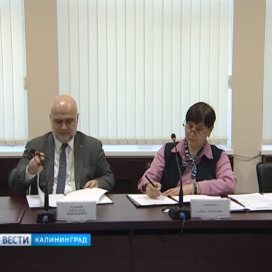 Калининградские и крымские общественники подписали соглашение о сотрудничестве