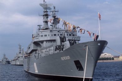 Учебный корабль Балтфлота «Перекоп» впервые совершит плавание вокруг Евразии