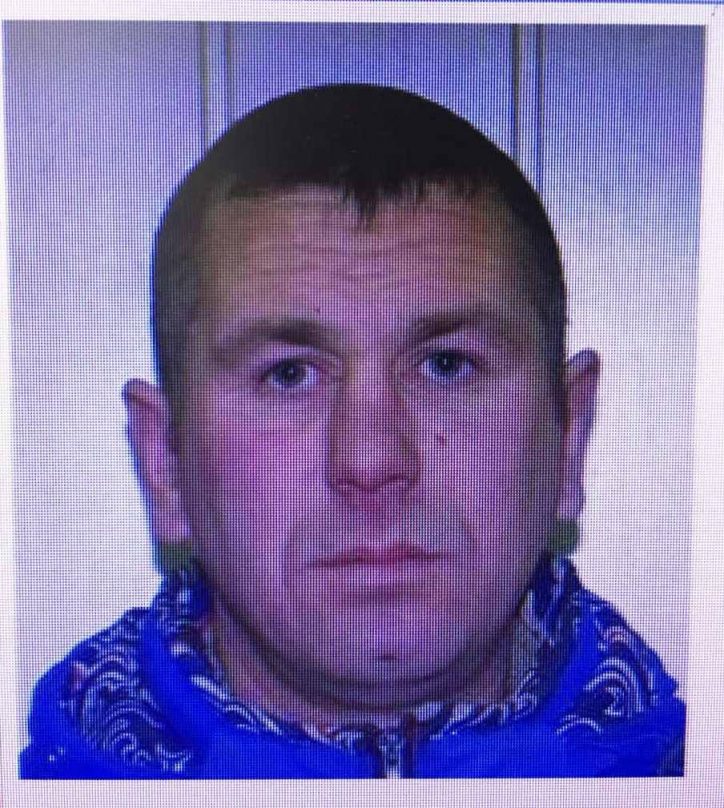 В Пионерском разыскивают мужчину, скрывающегося от следствия