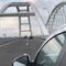Крымский мост: водители нарушают ПДД ради фото