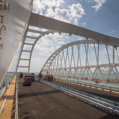 Украинские националисты пообещали устроить акцию на Крымском мосту