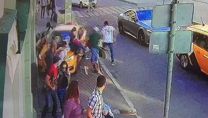 Сбивший пешеходов в центре Москвы водитель не спал 20 часов