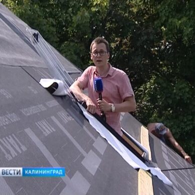В Калининграде полиция заставила недобросовестного подрядчика прекратить ремонтировать крышу
