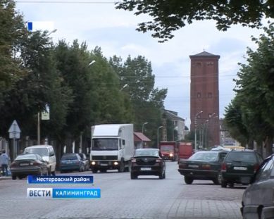 Антон Алиханов поощрил администрацию Нестеровского района