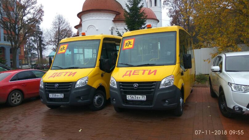Дети Гурьевского округа будут приезжать в школы на новых автобусах