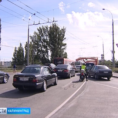 Новые подробности ДТП на мосту по улице Киевской