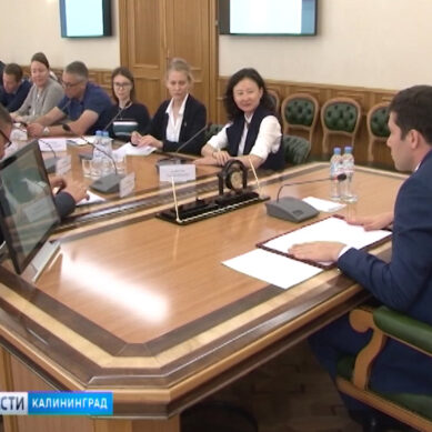 Антон Алиханов встретился с резервистами президентской программы