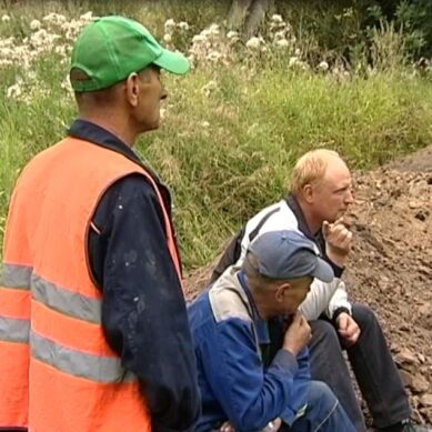 В посёлке Гудково местные жители так и не дождались обещанного водопровода