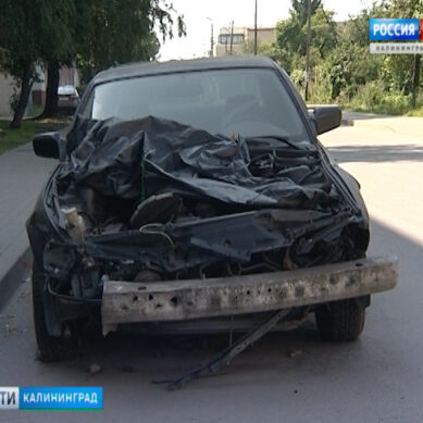 В Калининграде будут утилизировать брошенные автомобили