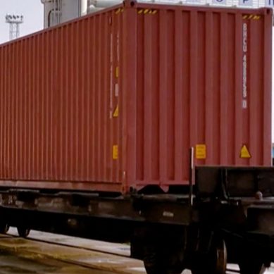Калининградские грузовые поезда ускорят доставку товаров из других регионов России