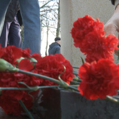 В Калининграде почтили память погибших бойцов в годовщину ввода войск в Афганистан