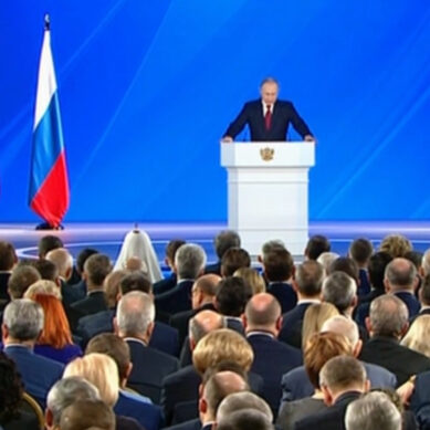 Владимир Путин выступил с ежегодным посланием Федеральному Собранию
