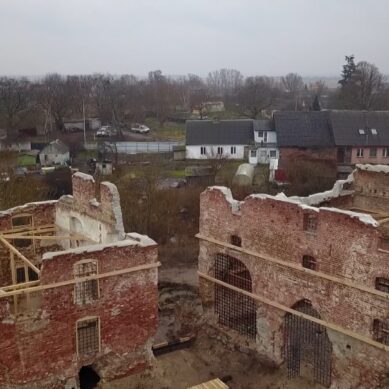 В Калининградской области приступили к консервации руин замков Бранденбург и Вальдау