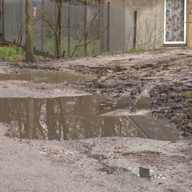 В Калининграде жители ул. Стрелецкой жалуются на ужасное состояние дороги