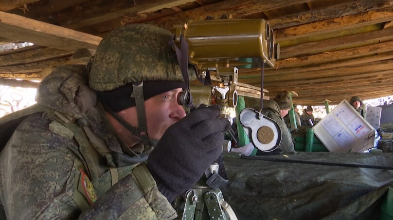 В Калининградской области продолжаются военные учения