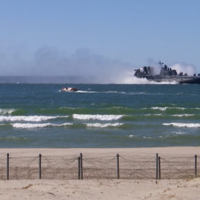 На полигоне «Хмелёвка» отработали высадку морского десанта на необорудованное побережье