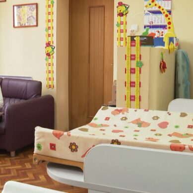 Мультики по телевизору, очередей нет: детская поликлиника Советска обновилась