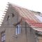 В Калининграде жители нескольких многоквартирных домов не один месяц живут без крыши
