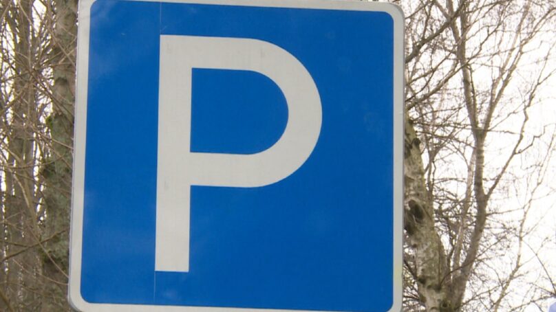 В Калининграде парковка на муниципальных стоянках будет стоить от 50 до 100 рублей в час