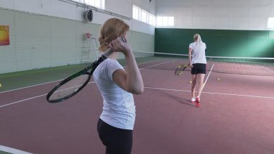 В Калининграде стартовали бесплатные тренировки по теннису для всех желающих