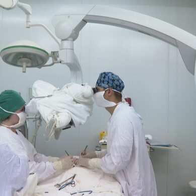 Калининградские хирурги впервые провели сложнейшую операцию по удалению опухоли
