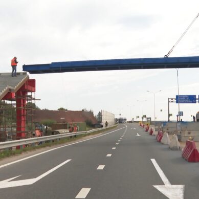 На федеральной трассе Калининград-Черняховск-Нестеров смонтировали пролёт нового пешеходного перехода