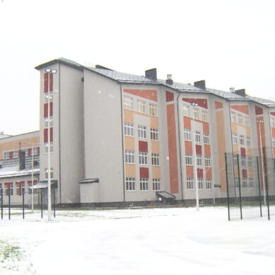 В новой школе на улице Артиллерийской завершили ремонт