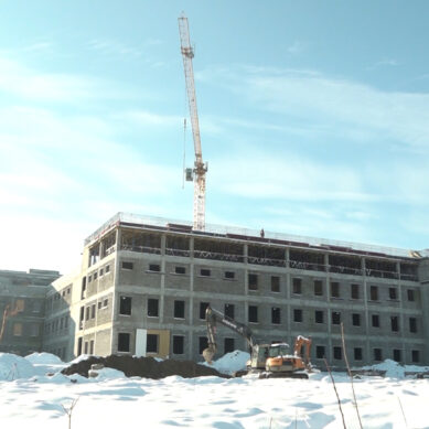 Алиханов рассказал о ходе строительства онкоцентра