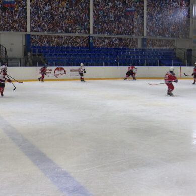 В Калининграде стартовали матчи регионального этапа всероссийского хоккейного турнира «Золотая шайба»