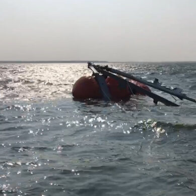 В Куршском заливе организованы мероприятия по подъему потерпевшего крушение вертолёта (ВИДЕО)