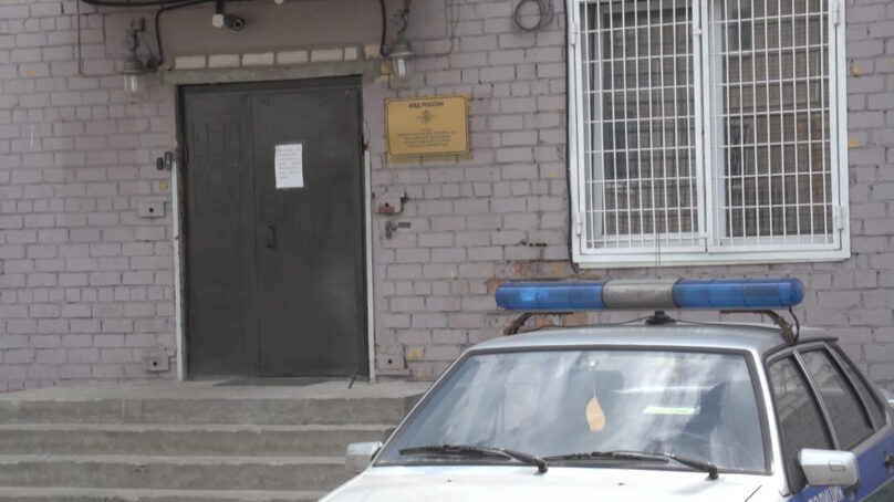 В Гурьевском районе мужчину ударила ножом его собутыльница