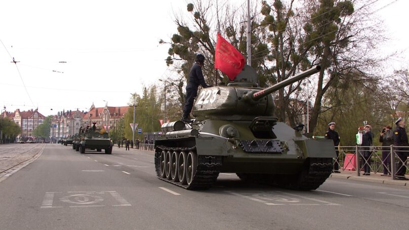 Легендарный восстановленный танк Т-34 возглавит колонну на параде Победы в Калининграде