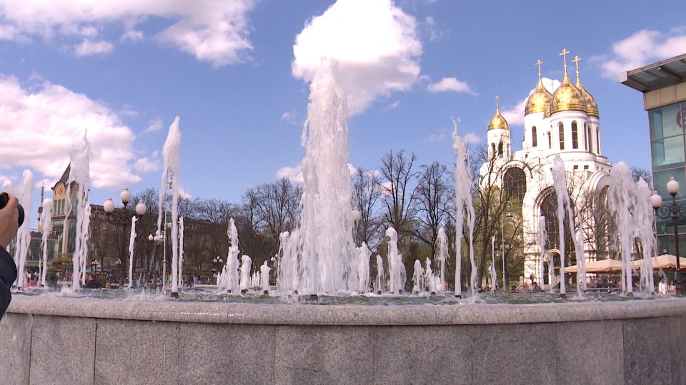 В Калининграде запустили фонтаны
