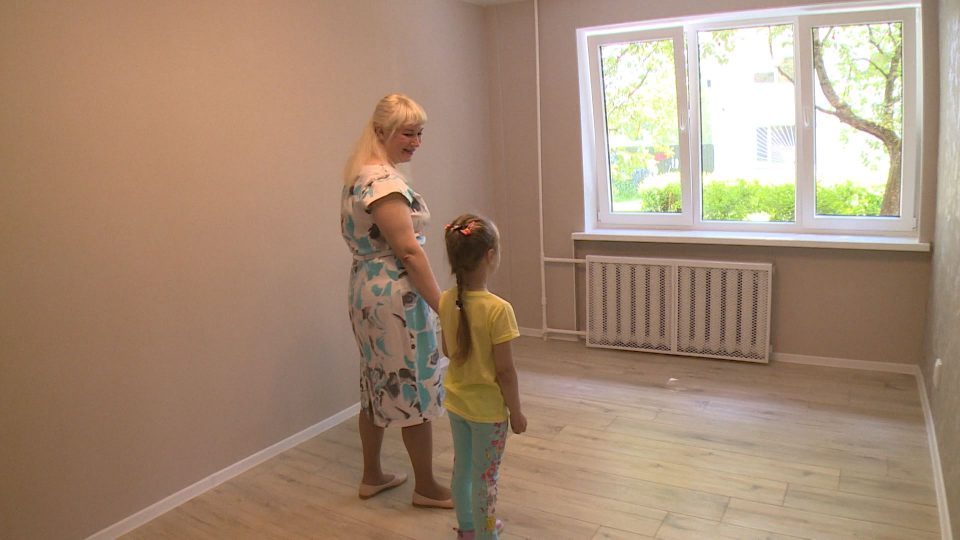 Калининградской семье Орловых восстановили квартиру после пожара