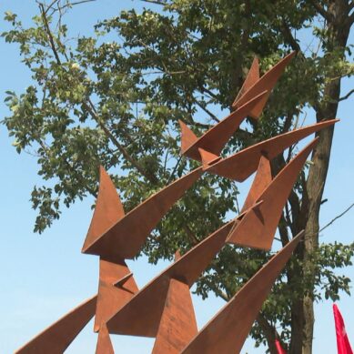 В Светлогорске открыли памятник павшим разведчикам во время Восточно-Прусской операции