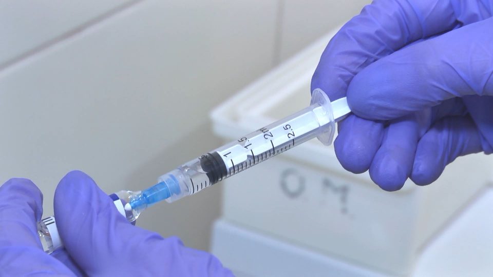 В регион поступило 227 407 комплектов доз вакцины