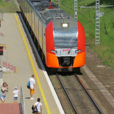 С 15 по 19 августа из Калининграда пустят дополнительные поезда в Светлогорск и Зеленоградск