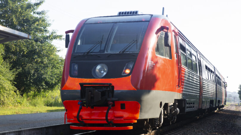 Между Калининградом и поселком Железнодорожным начинает курсировать пригородный поезд