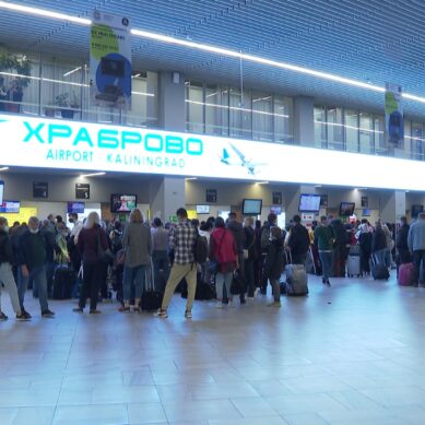 В Калининградской области отменили штормовое предупреждение, но из-за непогоды задерживаются рейсы