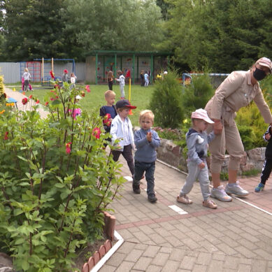 В Калининградской области сотрудникам детских садов начали перечислять повышенную зарплату
