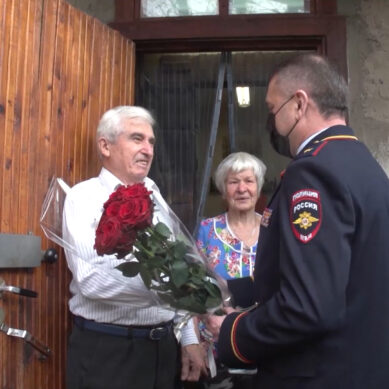 Руководство областного УМВД посетило семьи героев, погибших при исполнении служебного долга