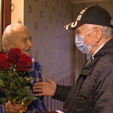 Ветерану ВОВ Виктору Шахову исполнилось 95 лет